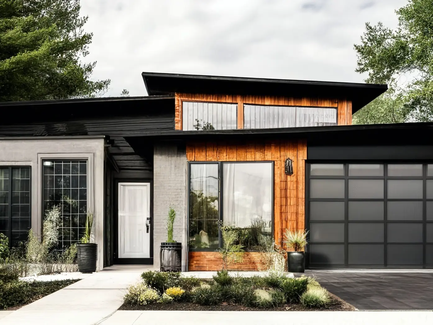 Transform Your Home with a Mid-Century Modern Exterior Makeover