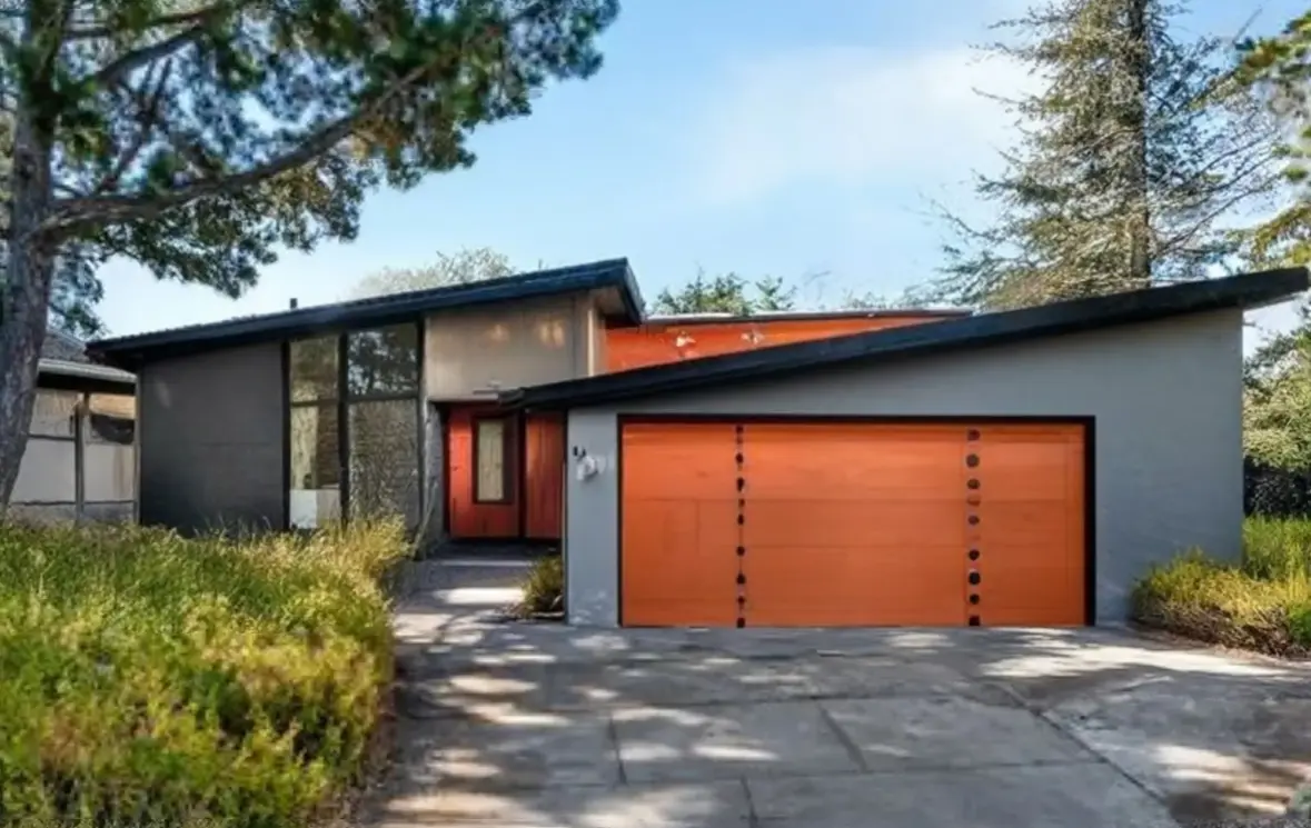 Mid-Century Modern Exterior Remodel: Enhance Curb Appeal