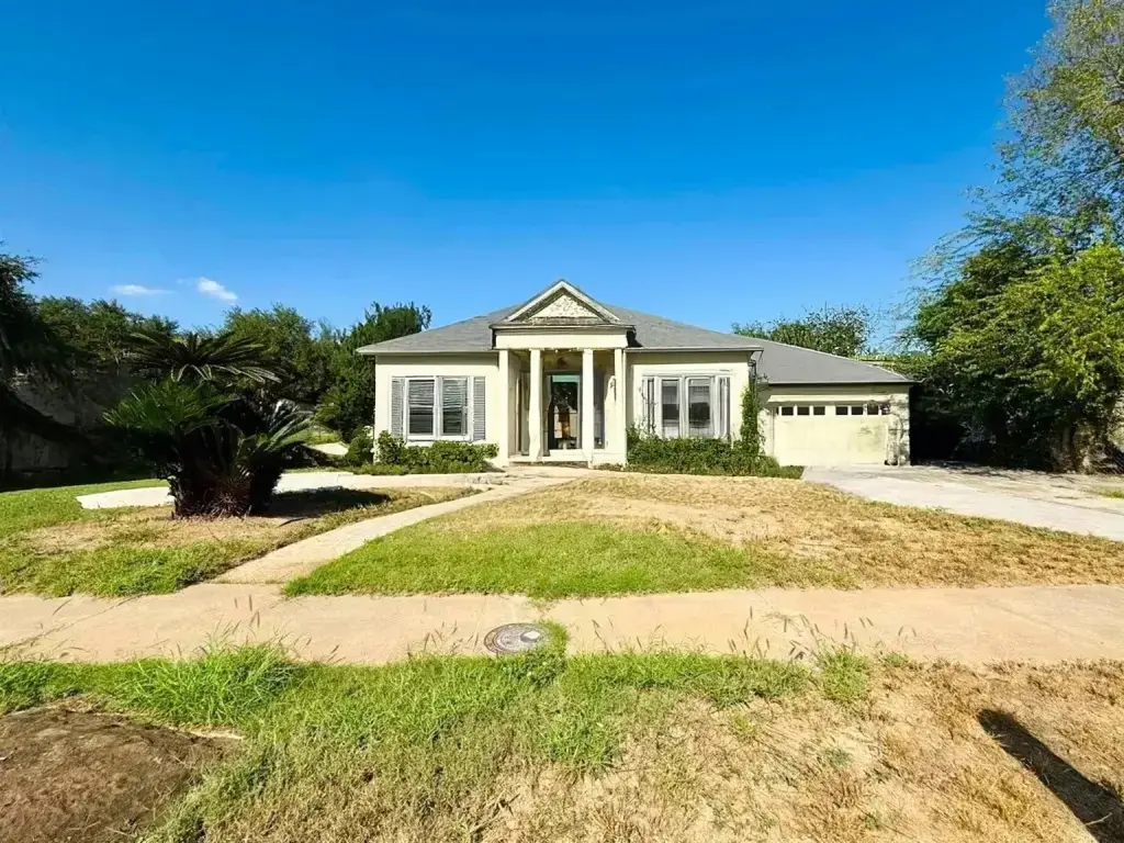 Elegant Traditional Home Exterior Remodel