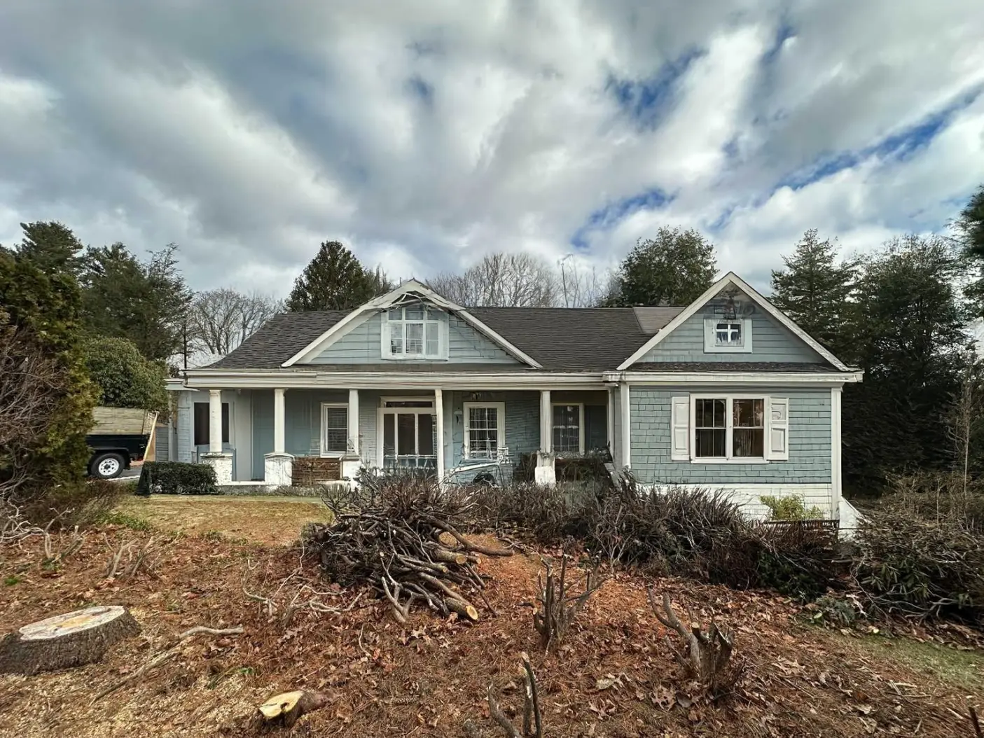 Traditional Coastal Hampton Exterior Remodel