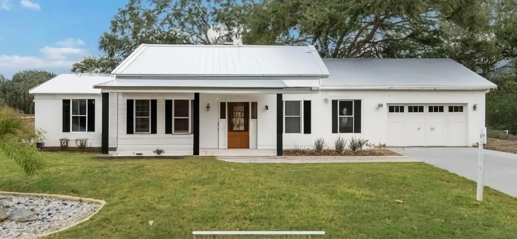 Charming Farmhouse Style Exterior Transformation